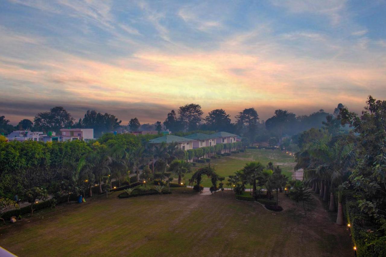 The Tattwaa Corbett Spa And Resort Ramnagar  Esterno foto